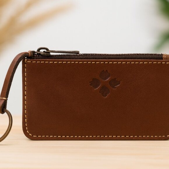 Patricia Nash Gala ID Card Holder Wallet Key Chain Brown Leather - Picture 1 of 4